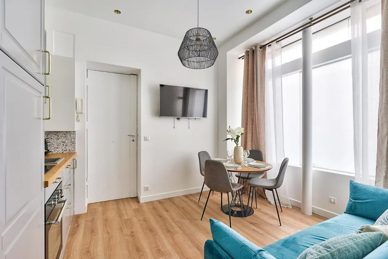 New ! Outstanding 2Br & 1Br Apt In Paris 15 アパート