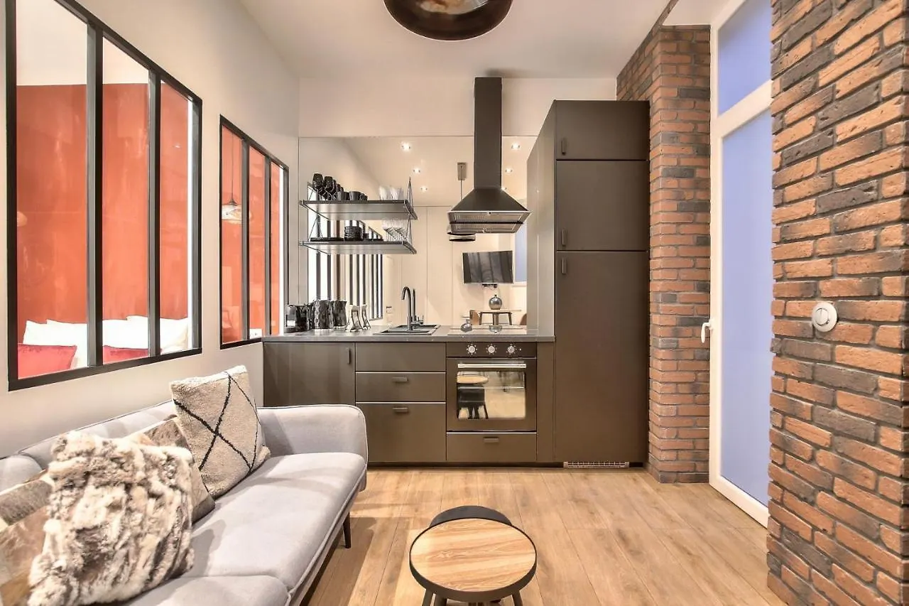 アパート New ! Outstanding 2Br & 1Br Apt In Paris 15 フランス